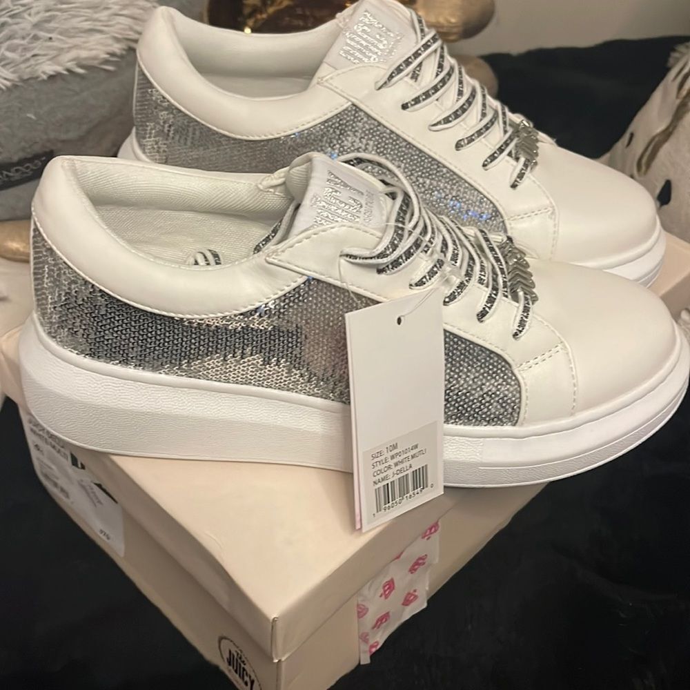 Juicy Couture Della Sneaker trainer shoe silver white sequin bling bbw sz 10 nib
